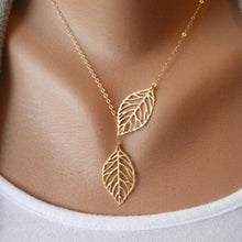 Load image into Gallery viewer, 2019 Fashion Heart Leaf Star Moon Necklace Crystal Pendant Necklace Chain Round Coin Women Statement Jewelry Wholesale Necklaces