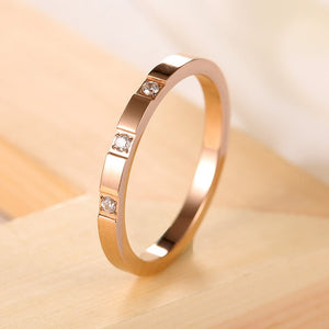 KNOCK Titanium Steel Small Cubic Zirconia Wedding Ring For Woman