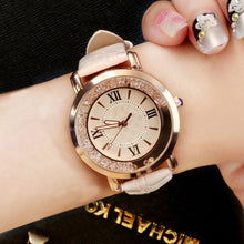 Load image into Gallery viewer, 2019 Hot Sale Women Watches Fashion Casual Bracelet Watch Luxury Band
